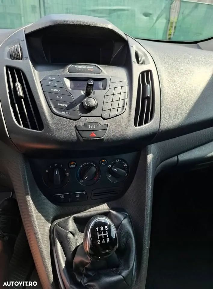 Ford Transit Connect - 6