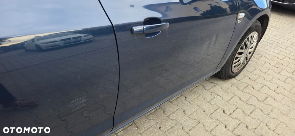 Opel Astra 2012 photo 4