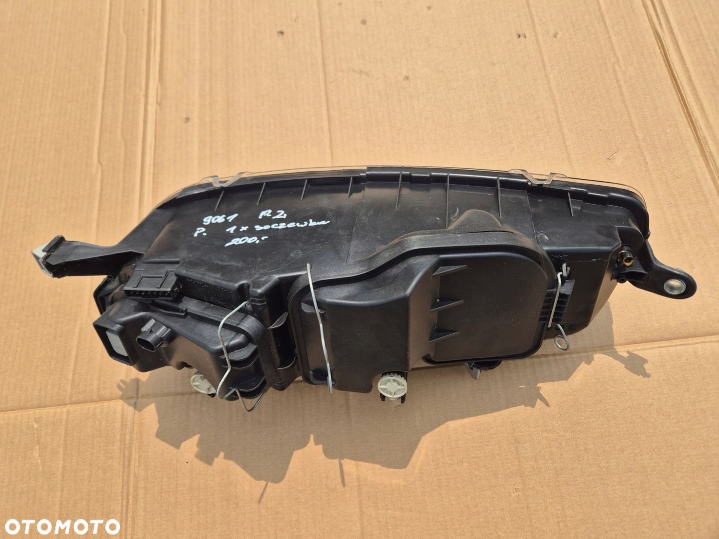 Fiat Punto 2 lampa prawa przód.1x soczewka.Nowa - 7