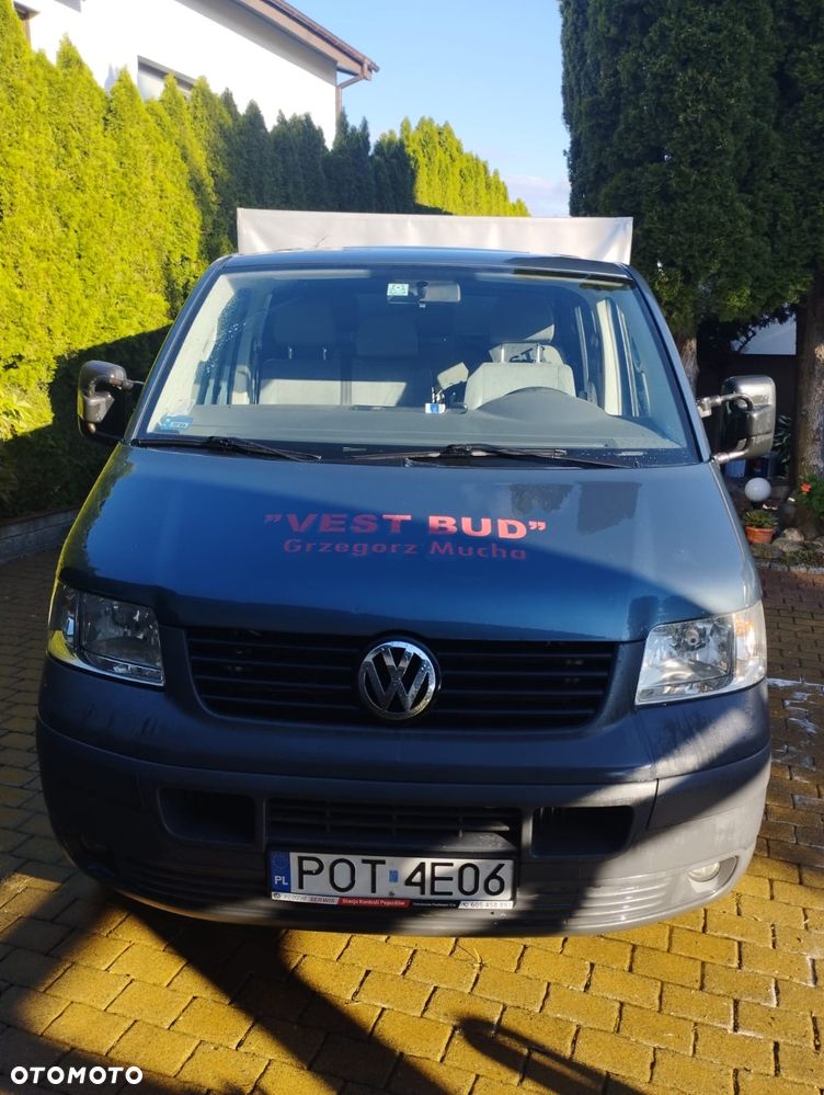 Volkswagen Transporter - 1