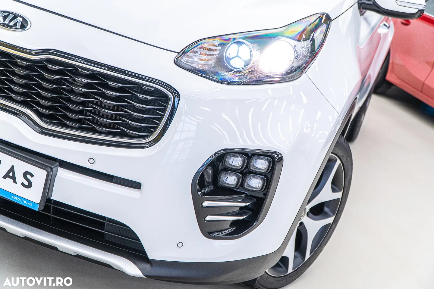 Kia Sportage 2.0 DSL 6AT 4x4 Style - 35