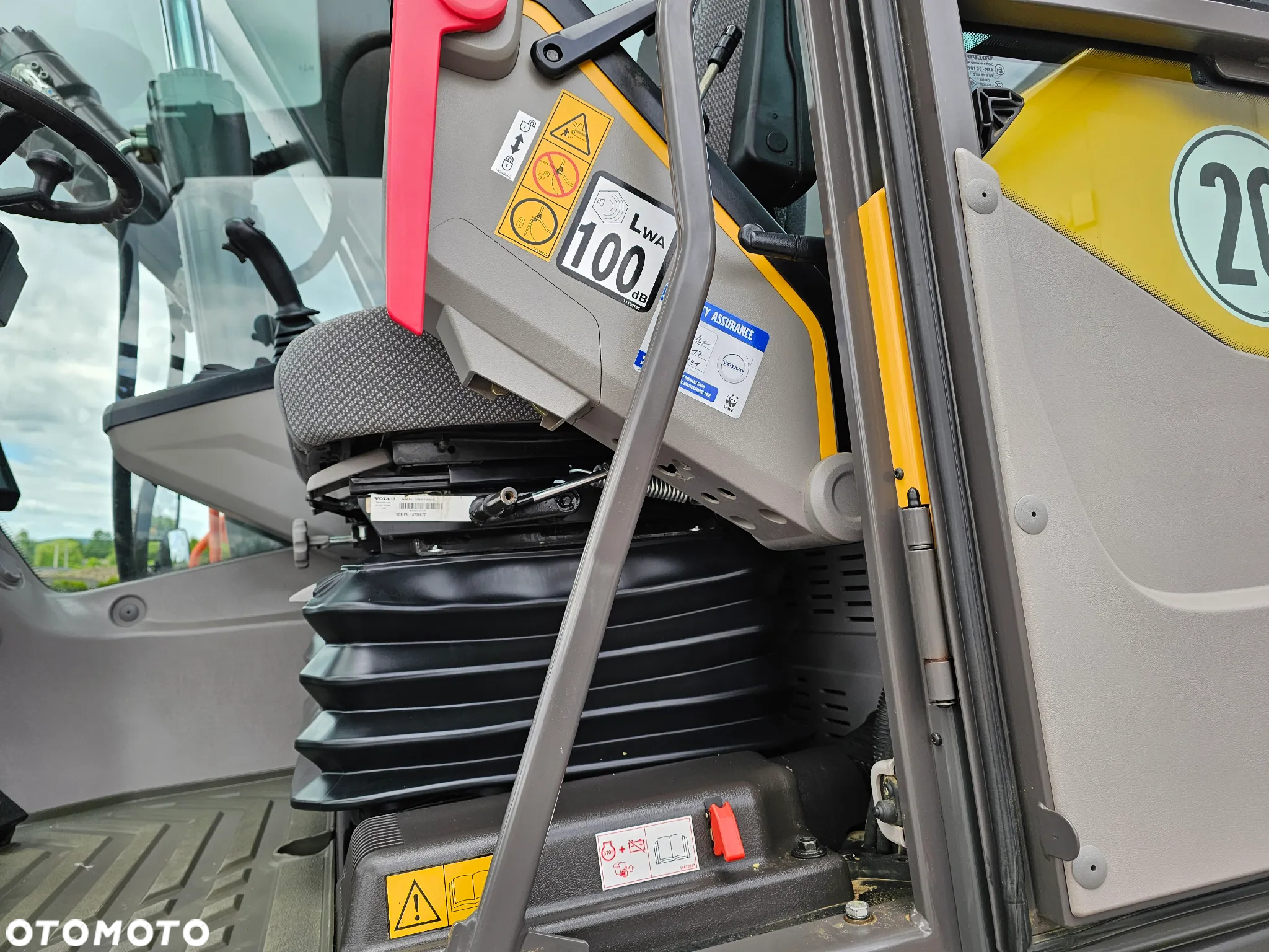 Volvo EW 160 E - 32