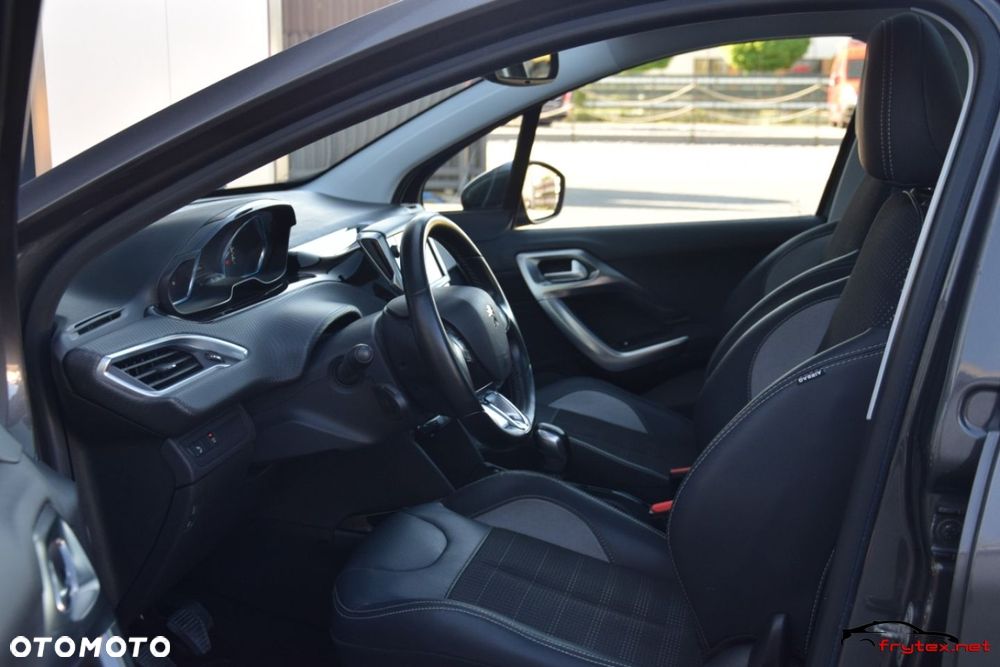 Peugeot 2008 - 17