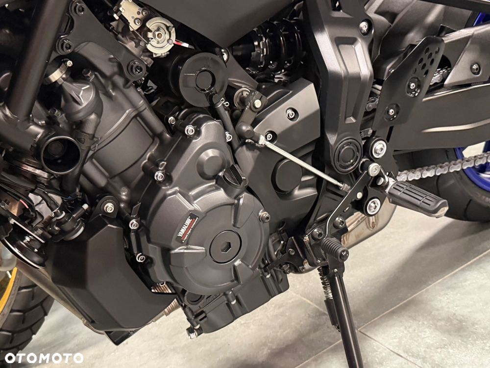 Yamaha MT - 37