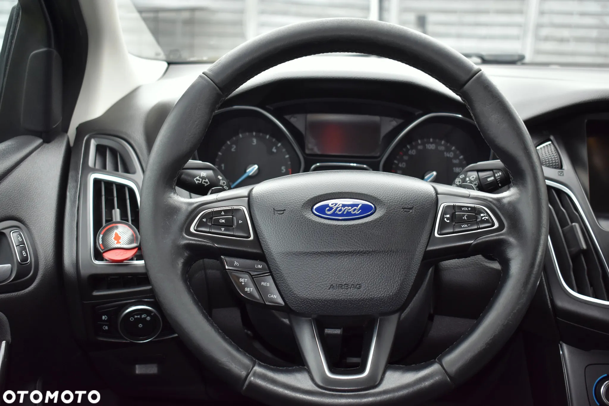 Ford Focus 2.0 EcoBlue ST-Line - 28