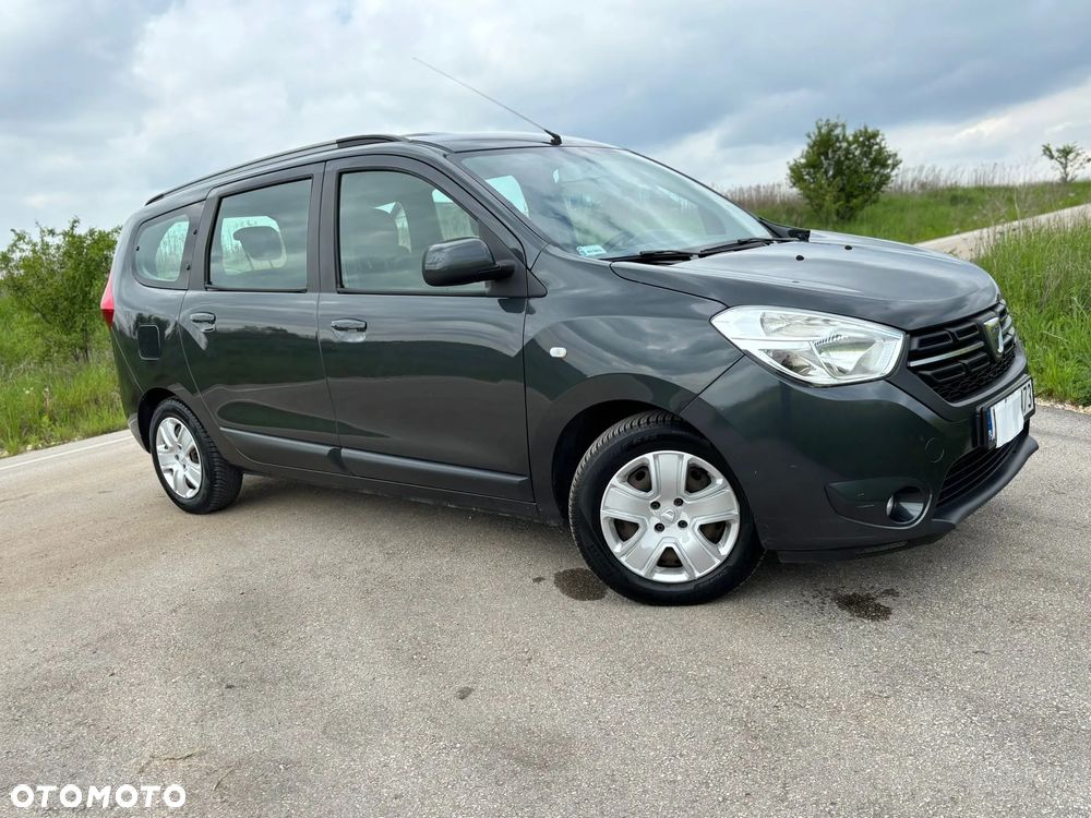 Dacia Lodgy 1.6 SCe Open S&S - 1
