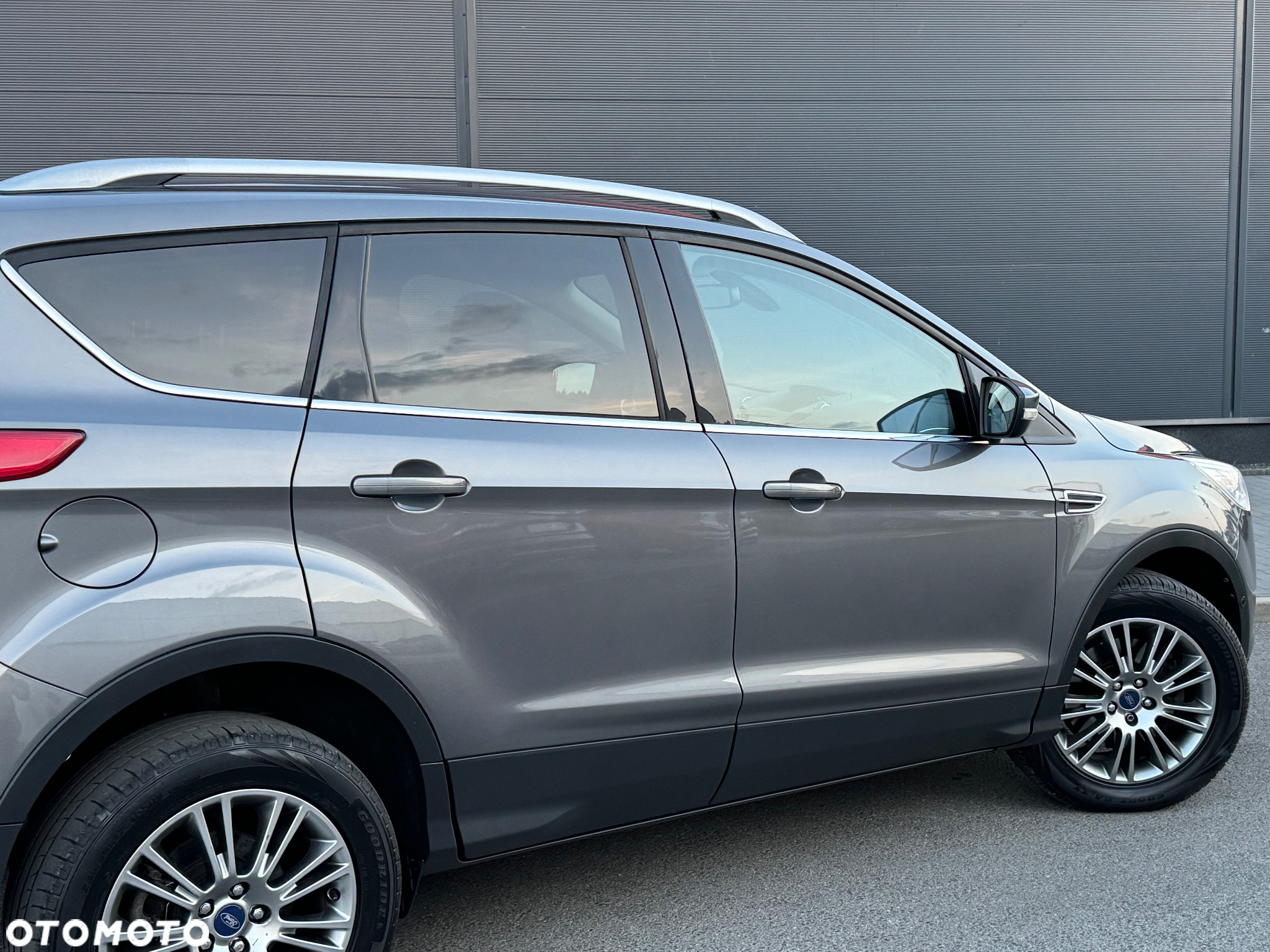 Ford Kuga 2.0 TDCi 4WD Titanium - 16