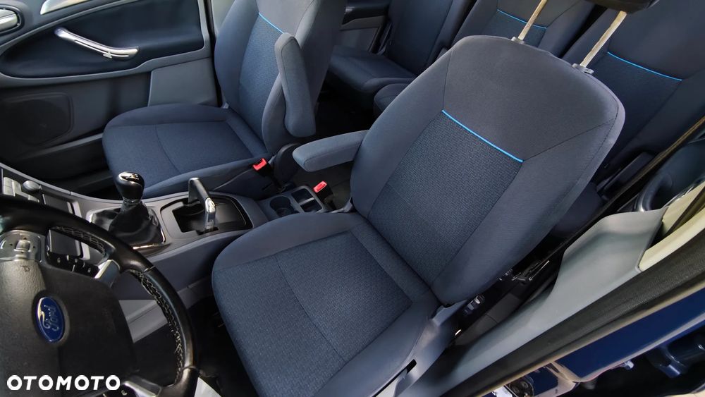 Ford Galaxy 2.0 Titanium - 6