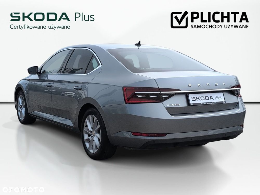 Skoda Superb 2.0 TSI Ambition DSG - 8