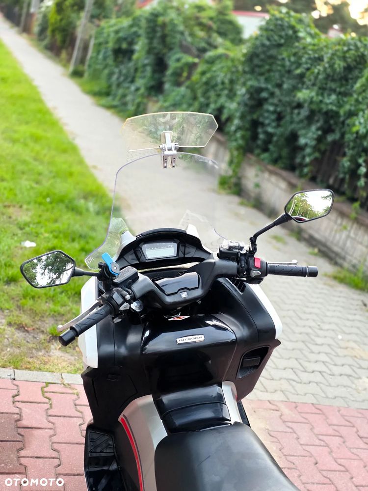 Honda NC - 9