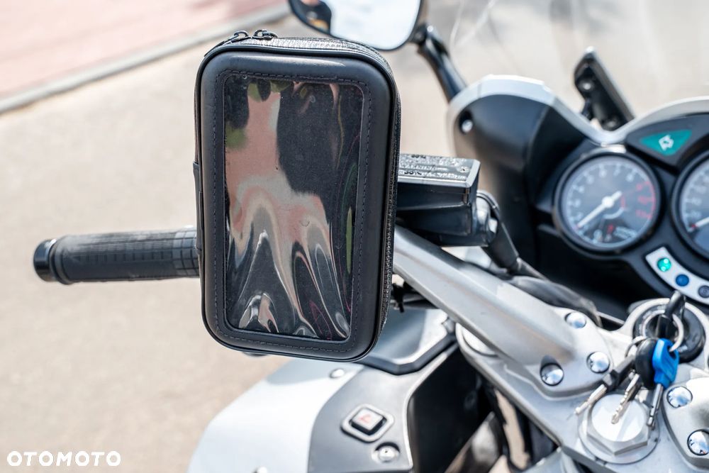 Yamaha FJR - 12