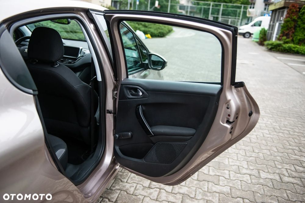 Peugeot 208 PureTech 68 Active - 19