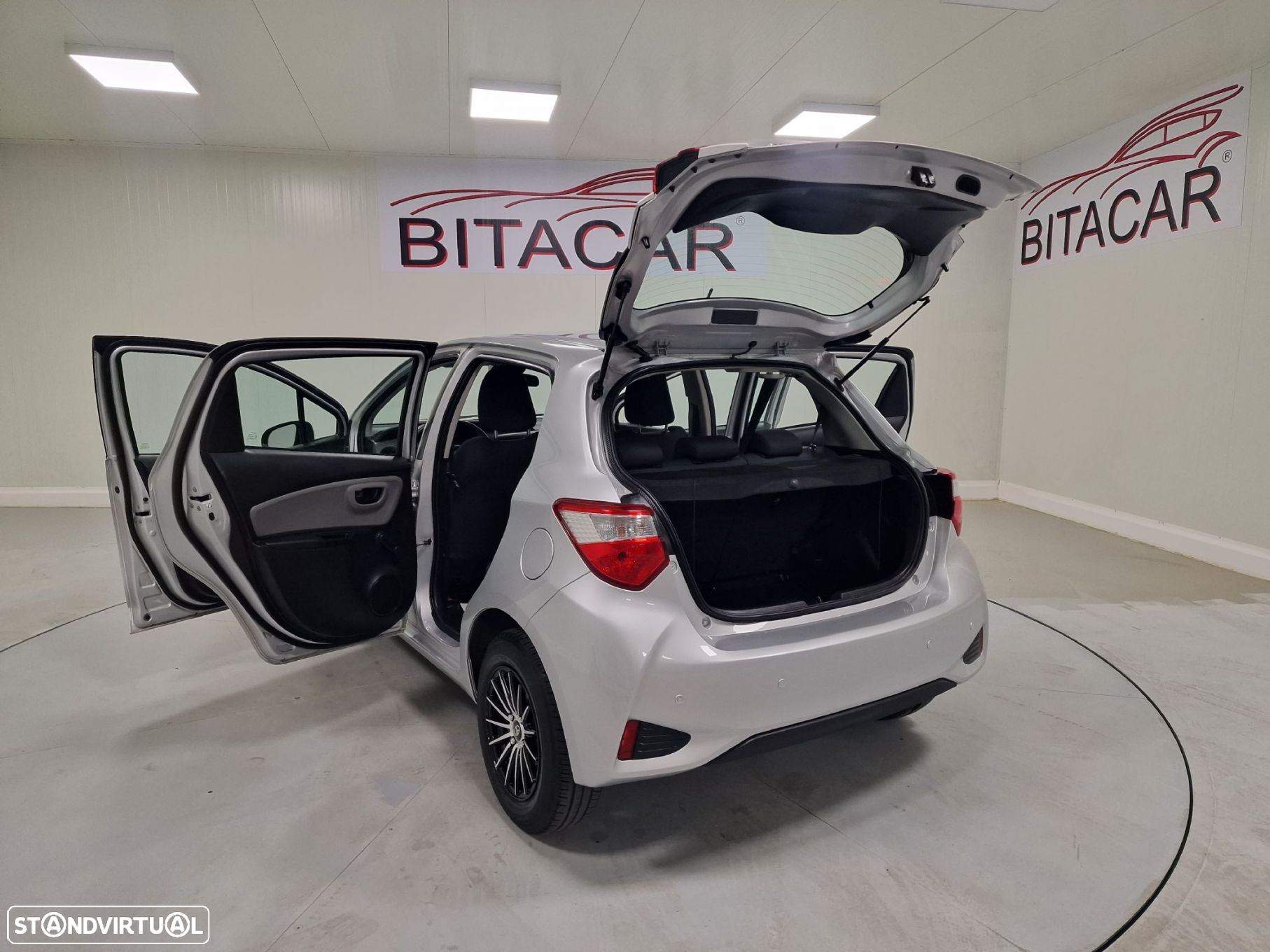 Toyota Yaris - 35