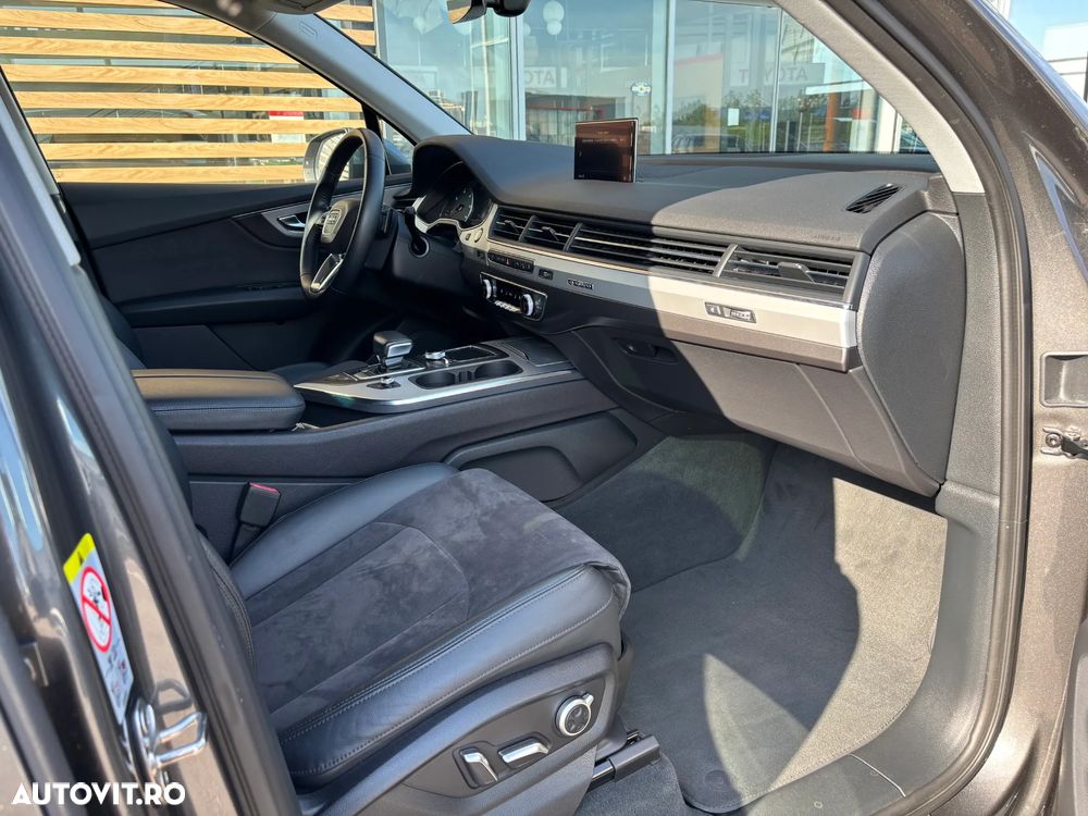 Audi Q7 3.0 50 TDI quattro Tiptronic - 14