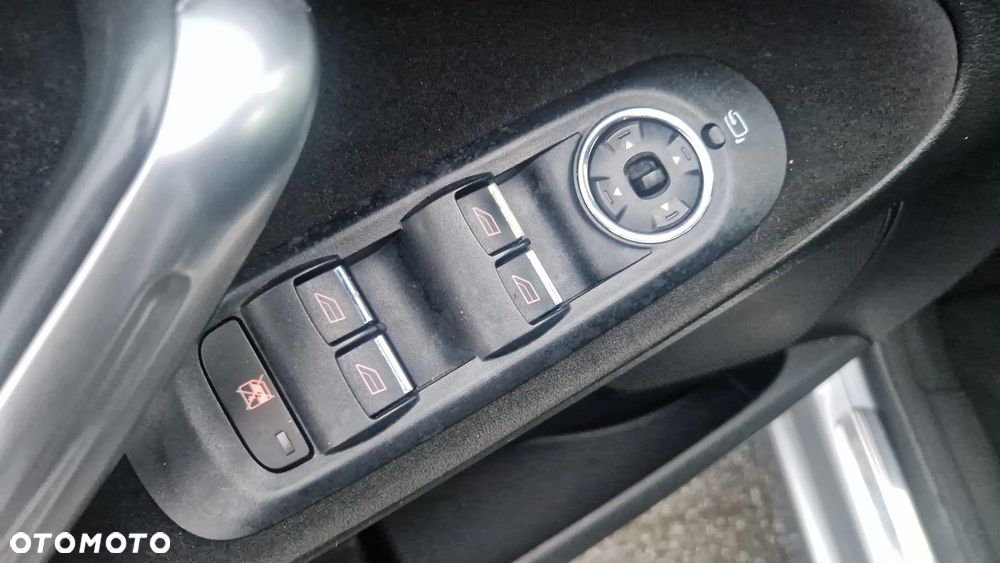 Ford Galaxy 2.0 TDCi Ghia - 31