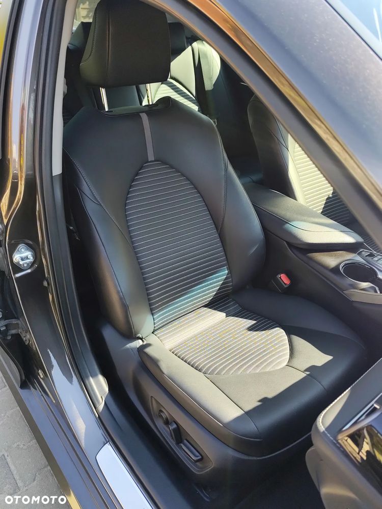 Toyota Camry 2.5 Hybrid Prestige CVT - 13