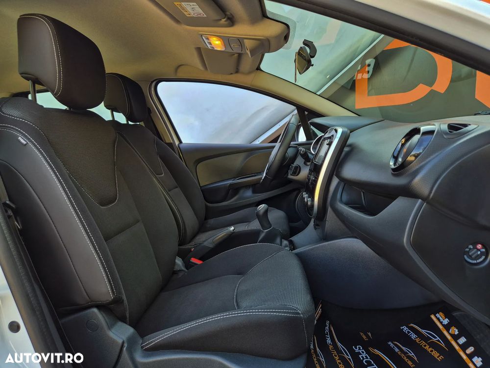 Renault Clio TCe 90 Limited - 14