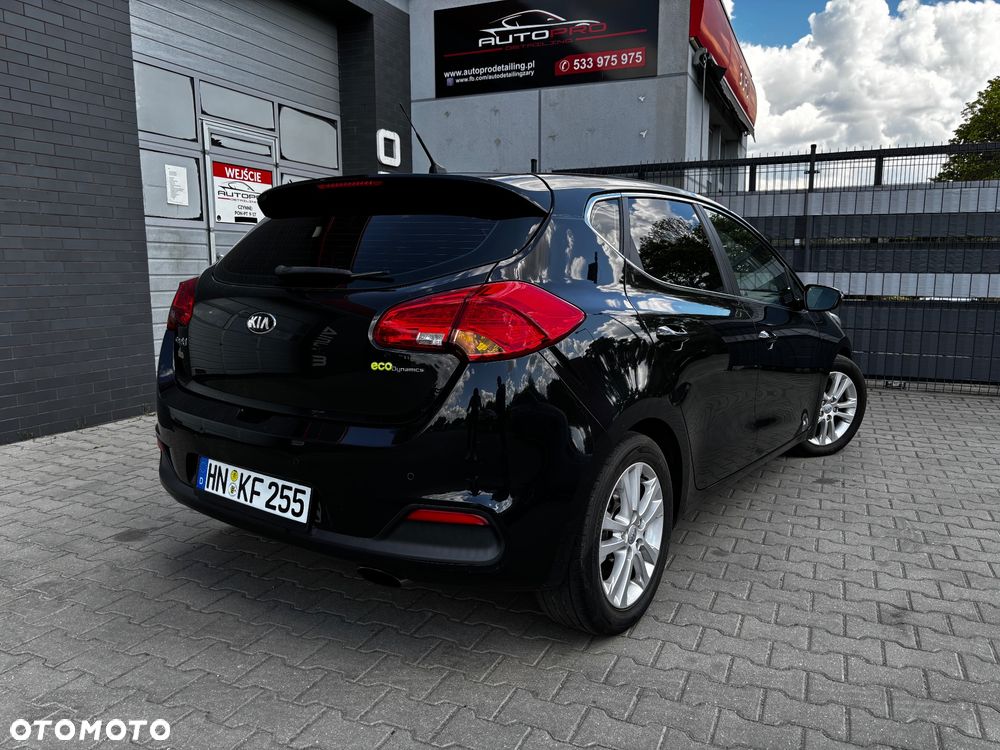 Kia Ceed - 7