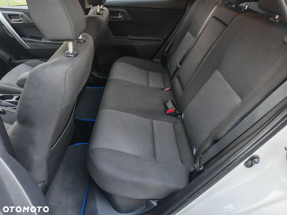 Toyota Auris - 30