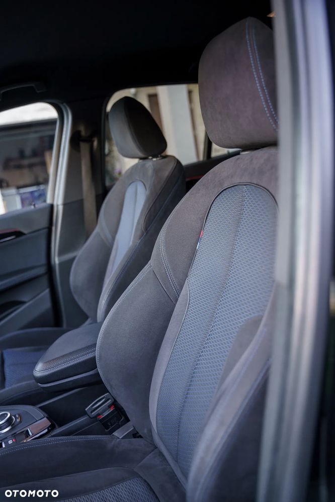 BMW X1 xDrive20d M Sport - 23