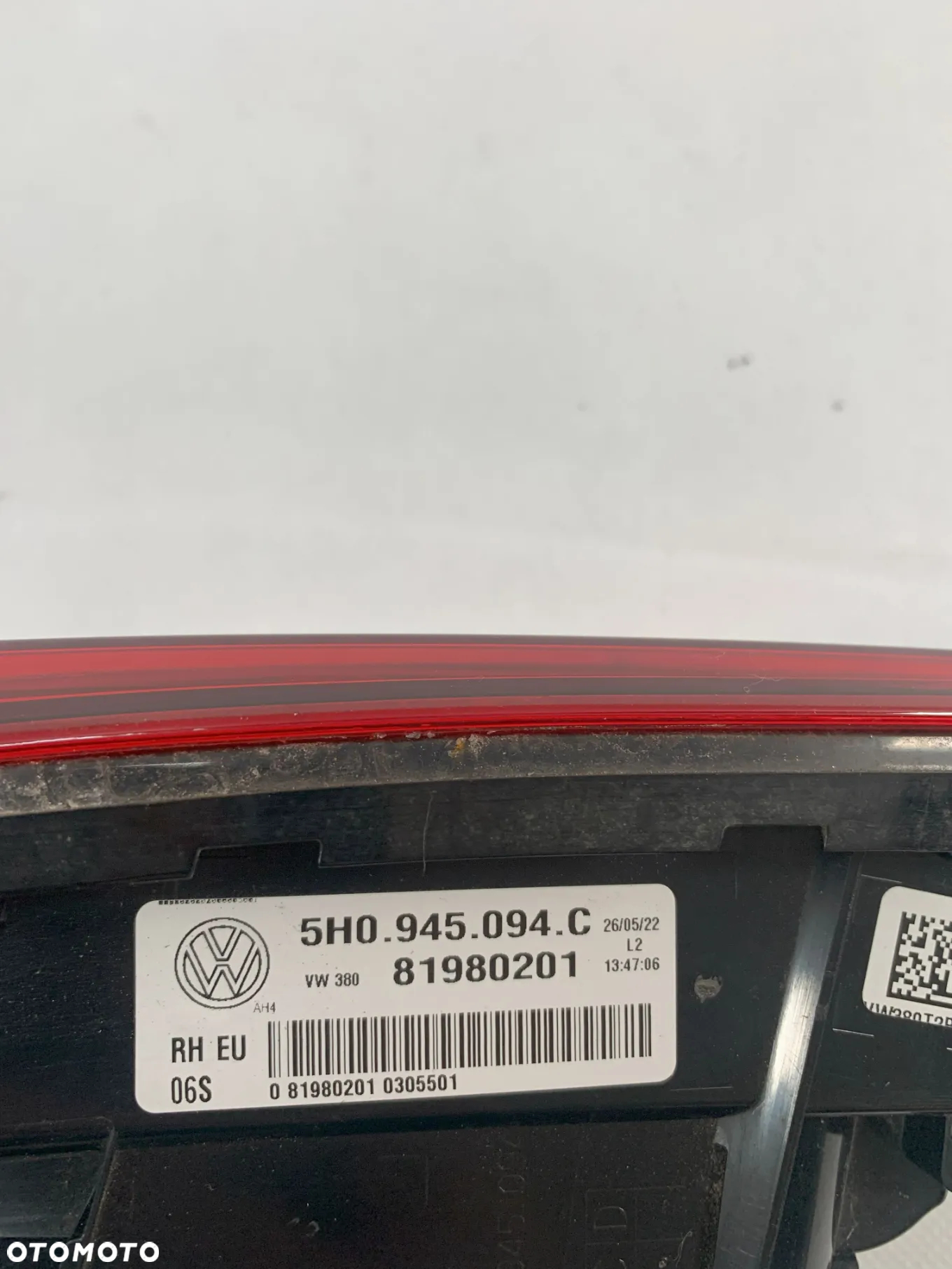 Image Volkswagen Golf 8 VIII hb Zadní výklopné světlo pravé zadní hatchback VW - 5H0945094C