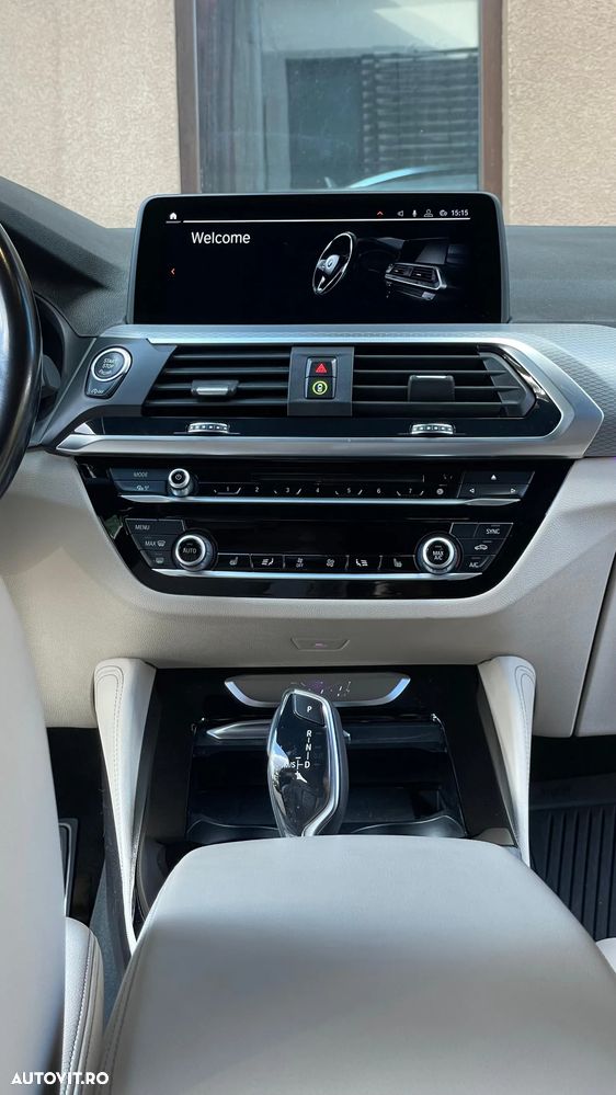BMW X4 xDrive20i AT xLine - 8