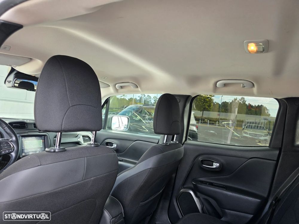 Jeep Renegade 1.6 MJD Limited - 26