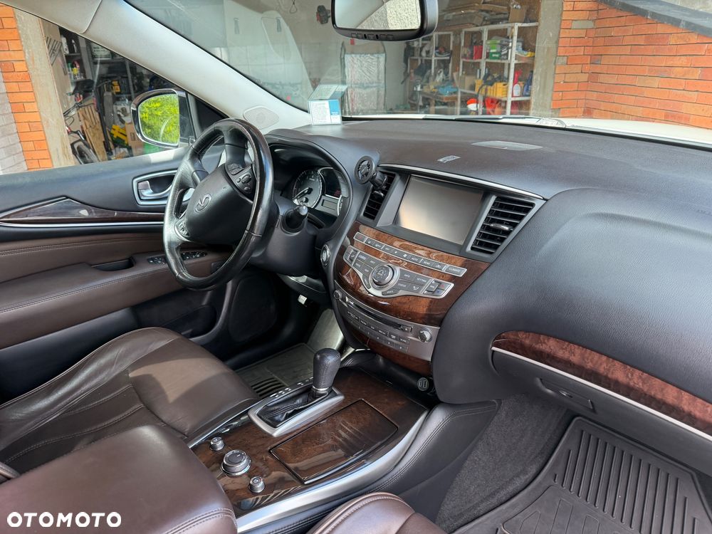 Infiniti QX60 - 9