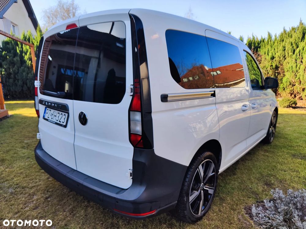 Volkswagen Caddy 2.0 TDI DSG - 6