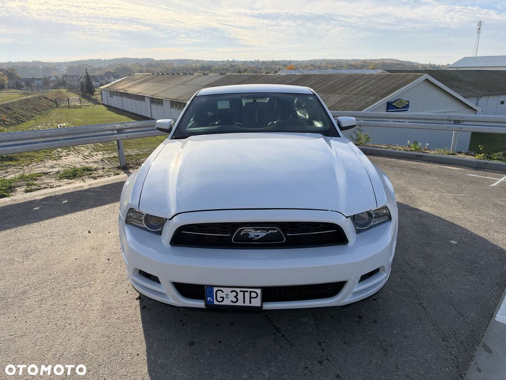 Ford Mustang - 1