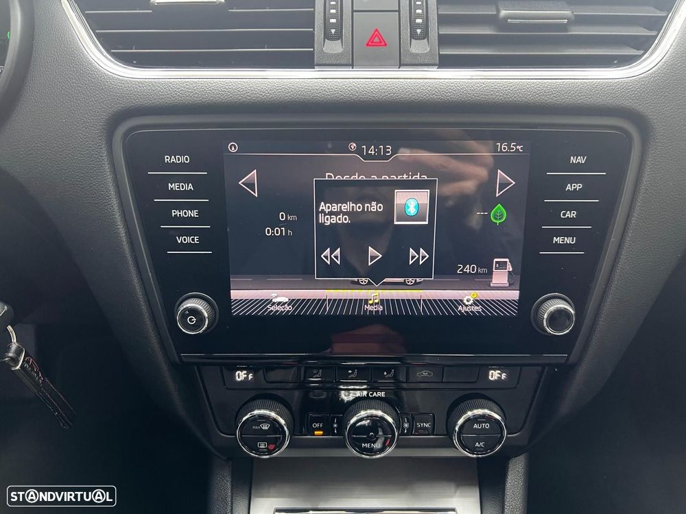 Skoda Octavia 1.6 TDI Style DSG - 29