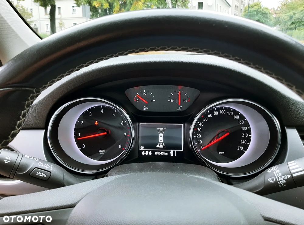 Opel Astra 1.4 T Dynamic - 30