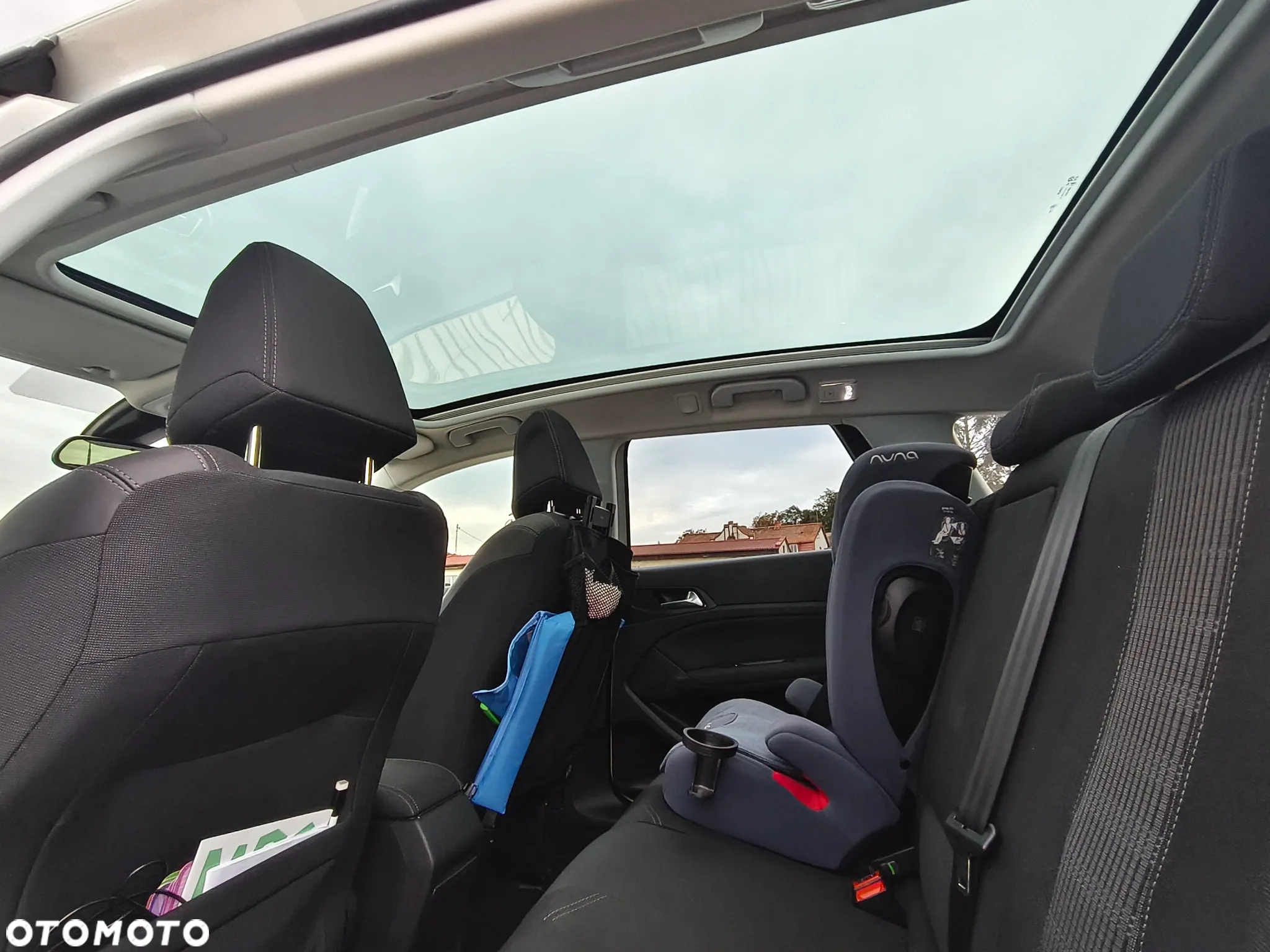 Peugeot 308 SW 1.2 PureTech GPF Allure Pack S&S - 27