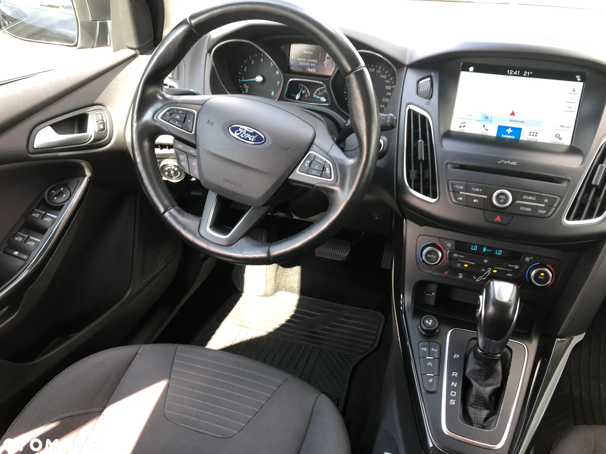 Ford Focus 1.0 EcoBoost Titanium - 21