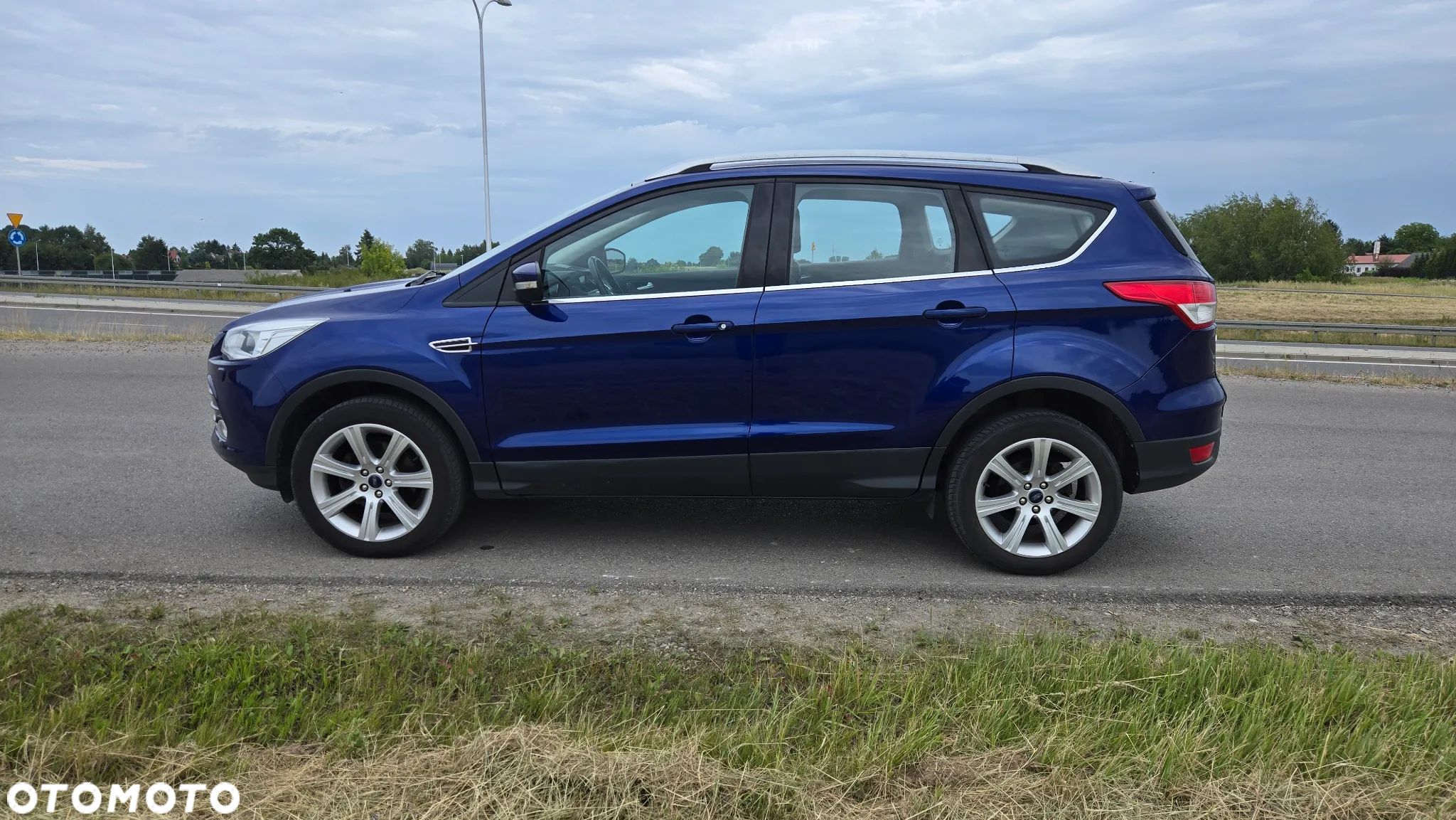 Ford Kuga - 1