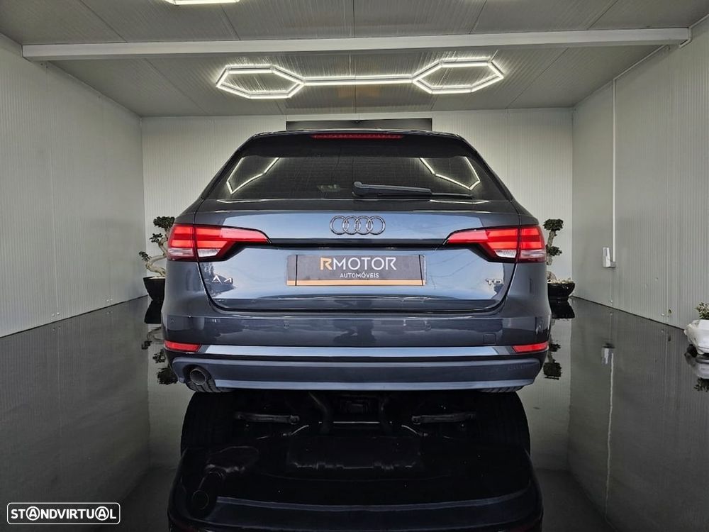 Audi A4 Avant 2.0 TDI Business Line Sport - 5