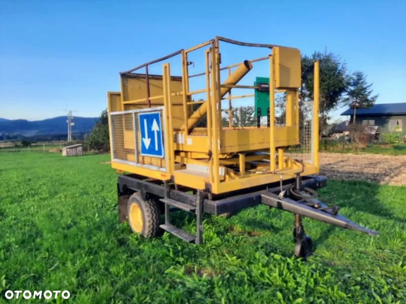 Inny platforma sadownicza zwyzka podnosnik nozycowy do ursuc  c 330  podest do obcinania galezi konserwacji rynien - 3