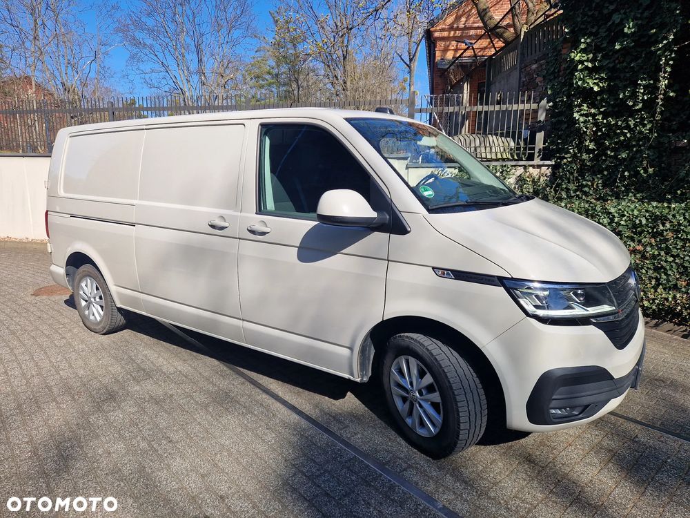Volkswagen Transporter - 9