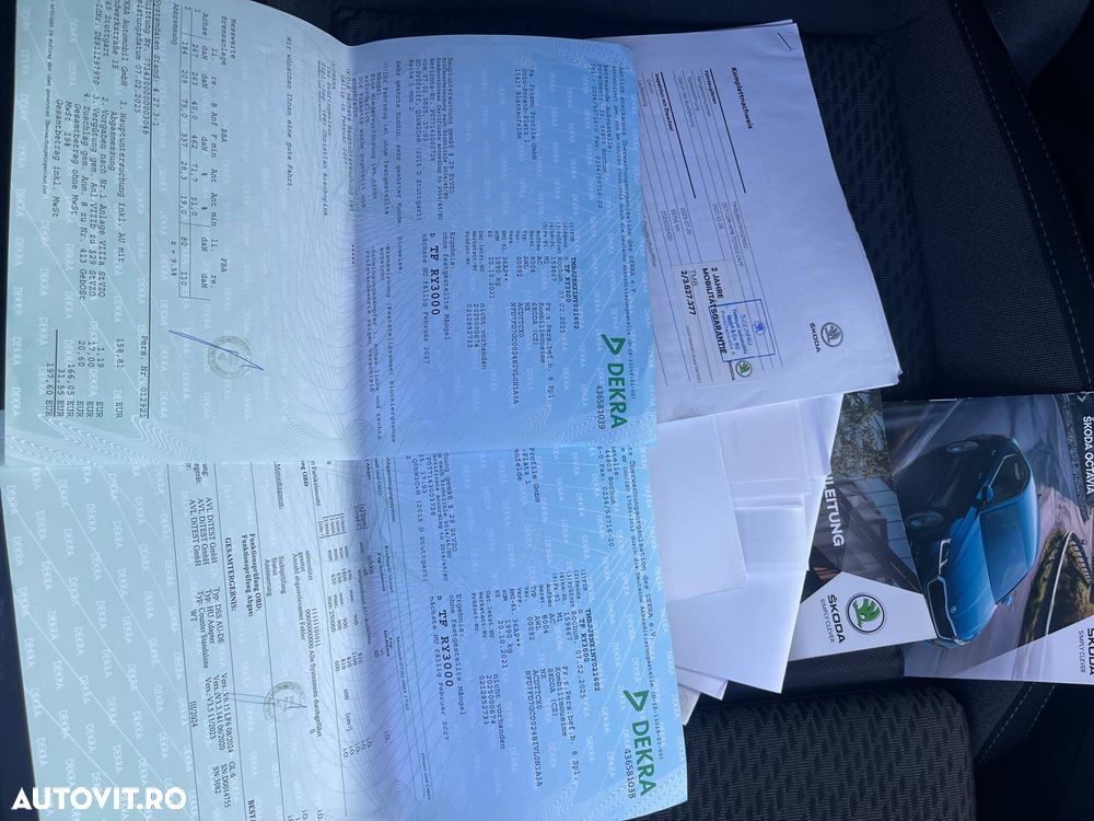 Skoda Octavia Combi 2.0 TDI DSG Exclusive - 15