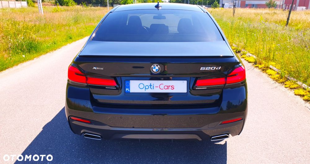 BMW Seria 5 520d MHEV Sport - 6