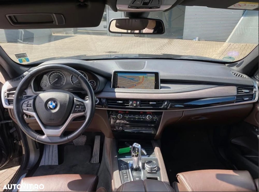 BMW X5 xDrive40e - 8