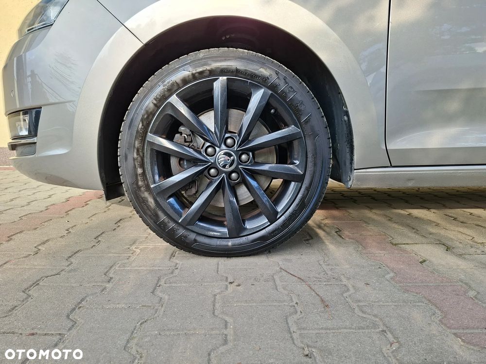 Skoda RAPID 1.0 TSI Style - 10