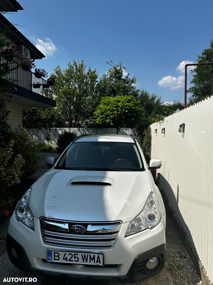 Subaru Legacy - 1
