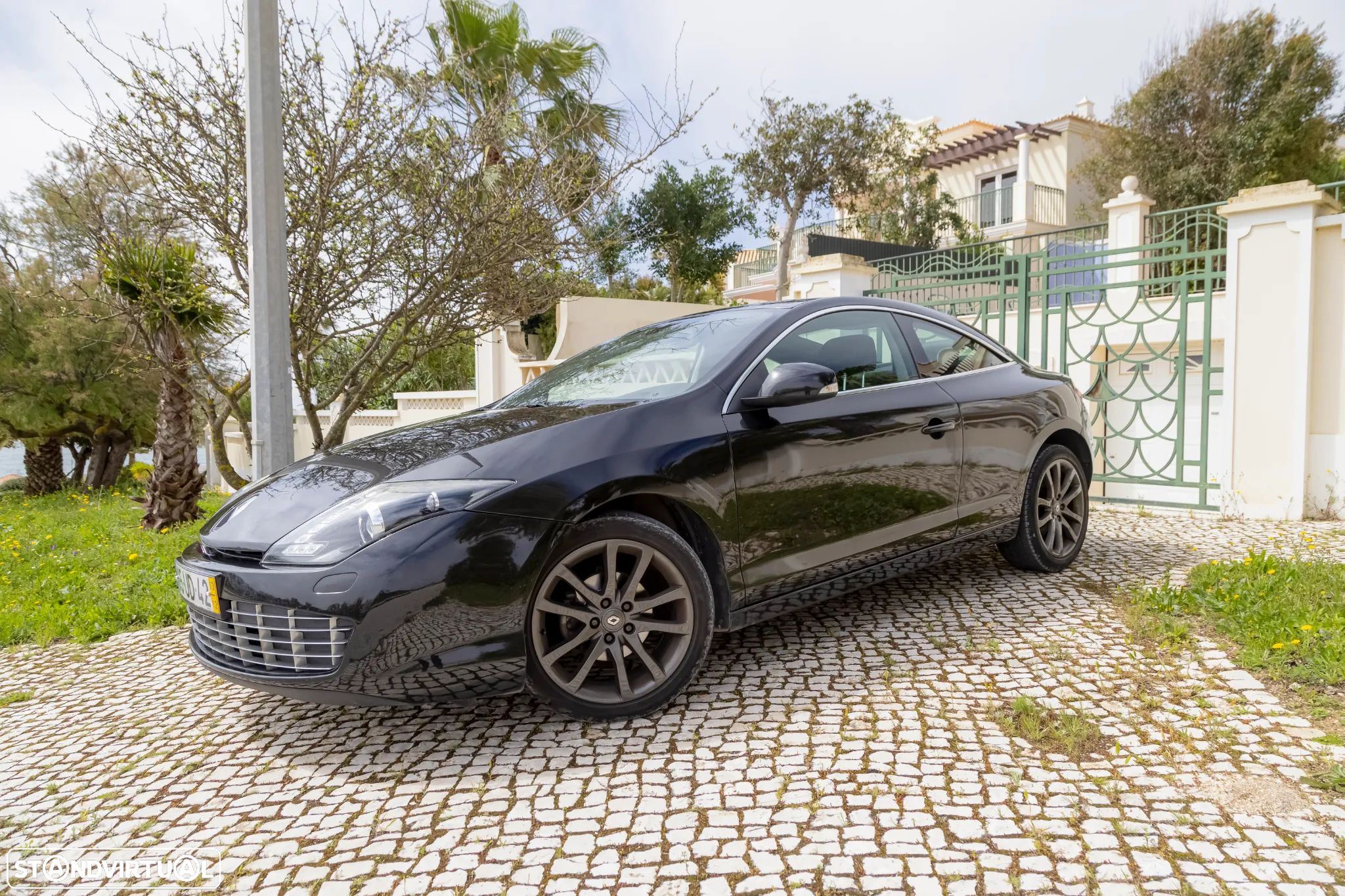 Renault Laguna 1.5 dCi Black Line - 1