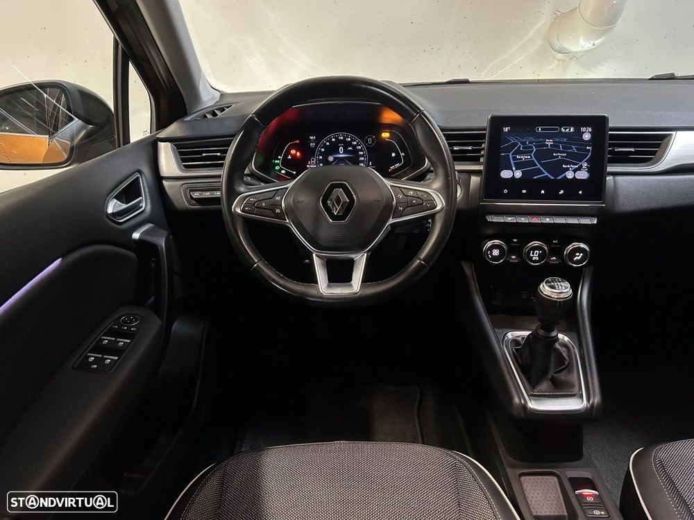 Renault Captur - 23