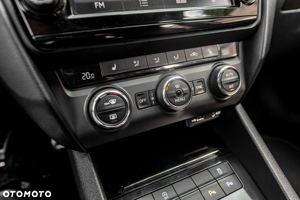 Skoda Octavia 2.0 TSI DSG RS 230 - 36