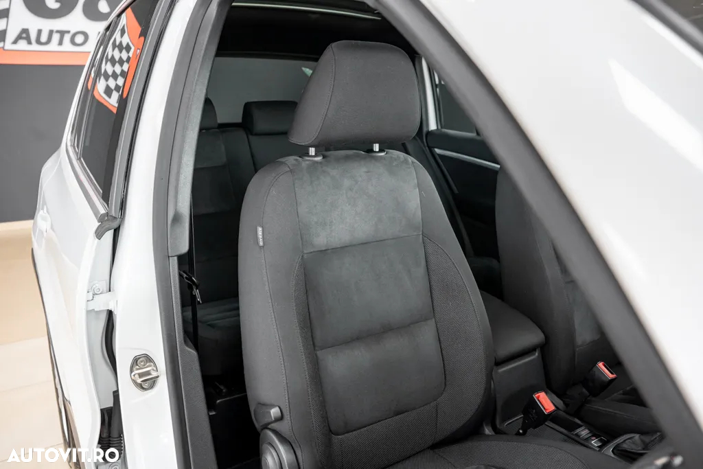 Volkswagen Tiguan 2.0 TDI SCR 4MOTION BlueMotion Technology DSG Sport & Style - 29