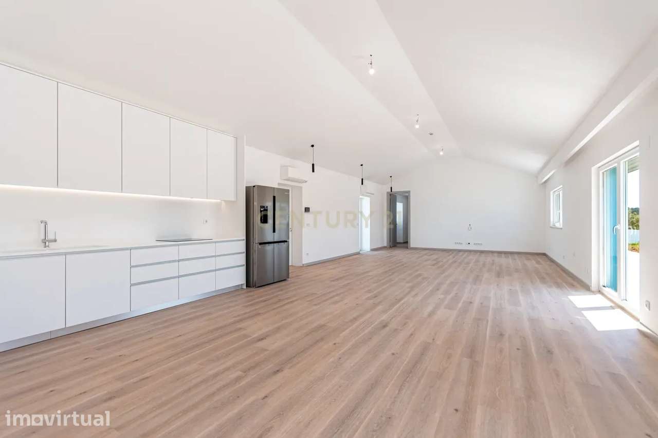 Moradia Contemporânea T4 com Piscina e Terreno de 1.820 m² | Milharado - Grande imagem: 5/33