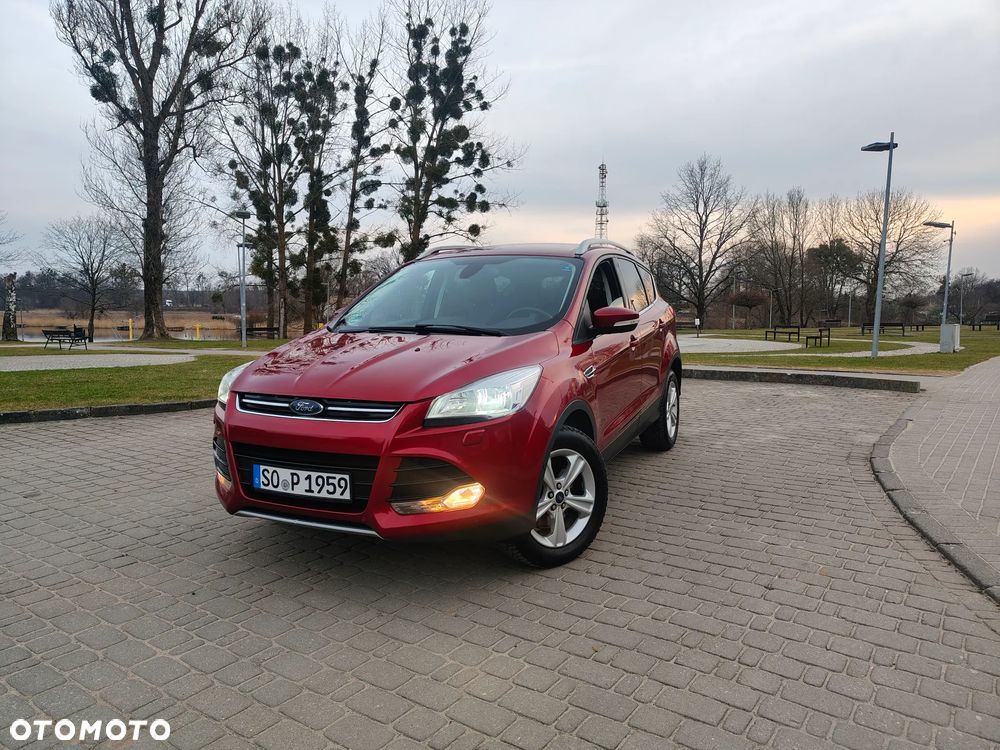 Ford Kuga - 1
