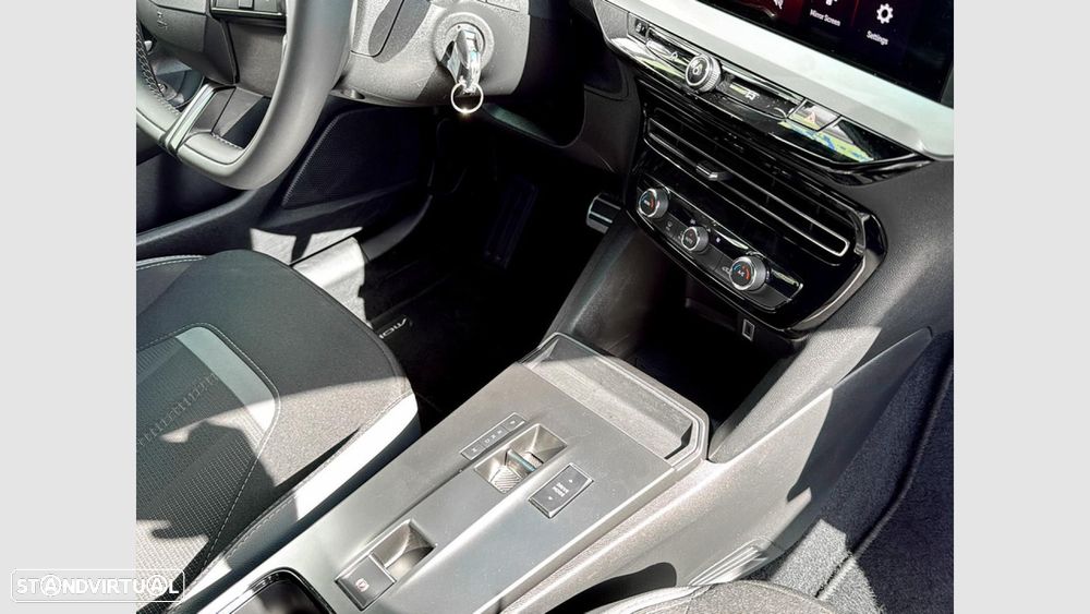 Opel Mokka 1.2 Hybrid GS eDCT - 21
